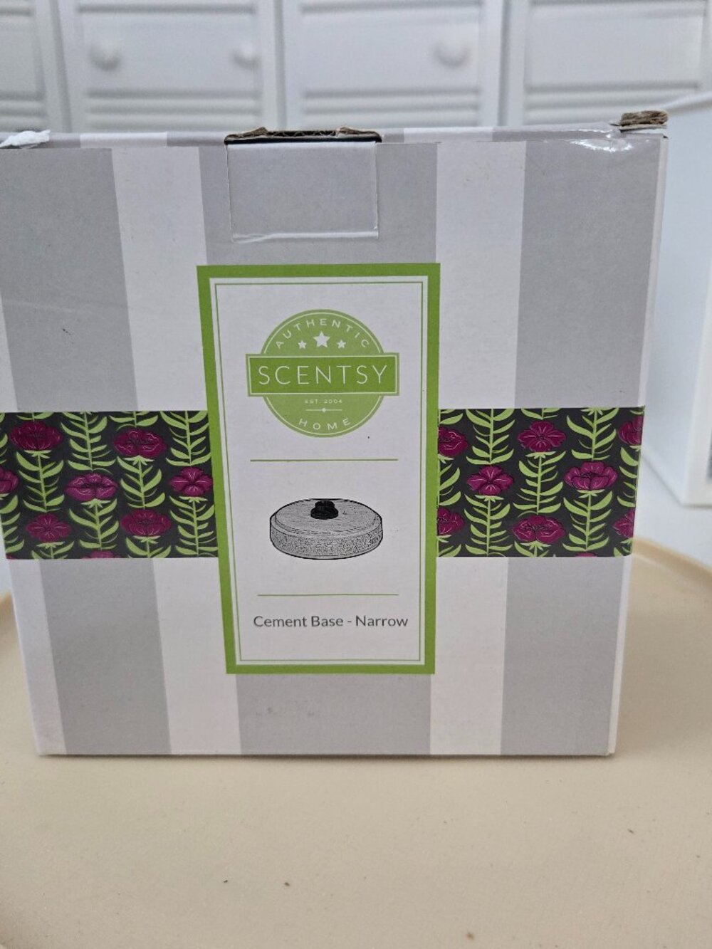 Scentsy Cement Base Narrow for Lampshade Collection Electric Wax Warmer Gray